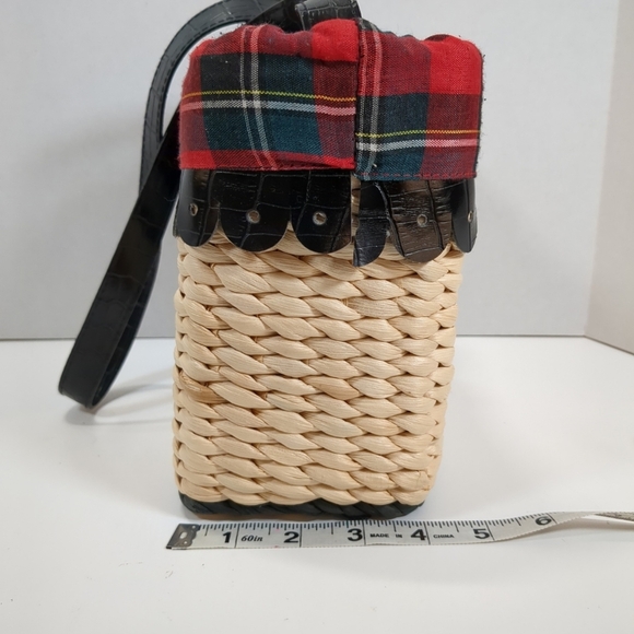 Woven Straw And Plaid Shoulder Bag - Picture 5 of 6